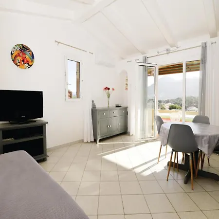 One-bedroom In Ile Rousse Lägenhet LʼÎle-Rousse