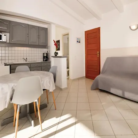 Lägenhet One-bedroom In Ile Rousse *